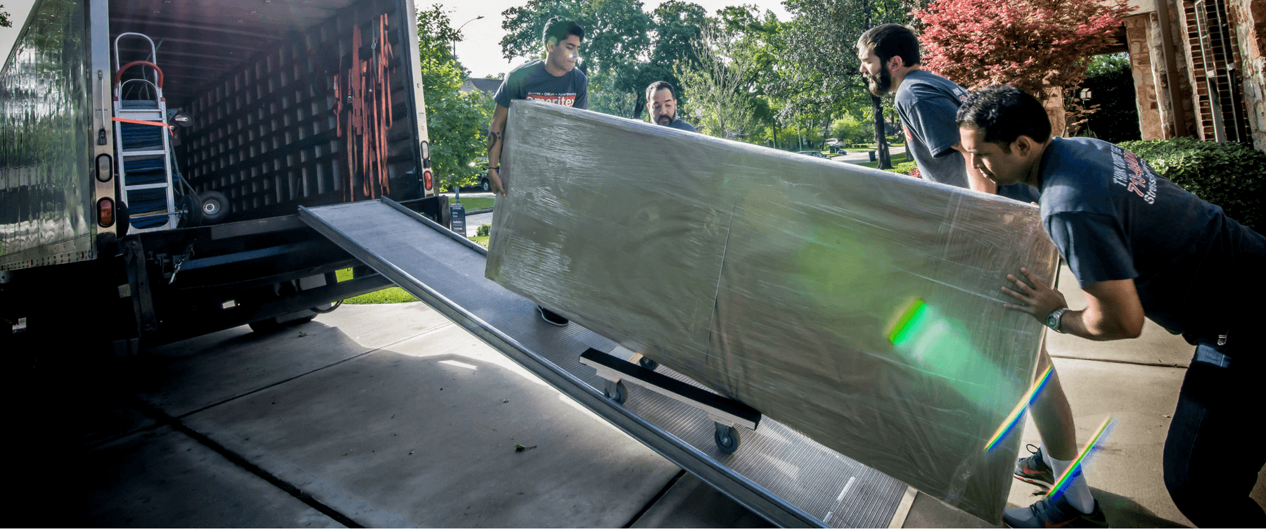 Ameritex moving team at Houston home move